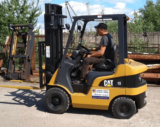 Ремонт дизельного погрузчика Caterpillar dp15nt